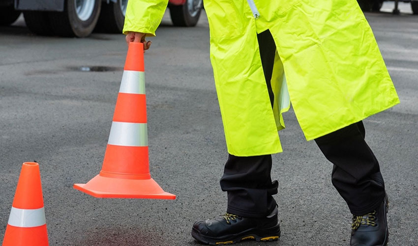 荧光交通安全标识和警示服