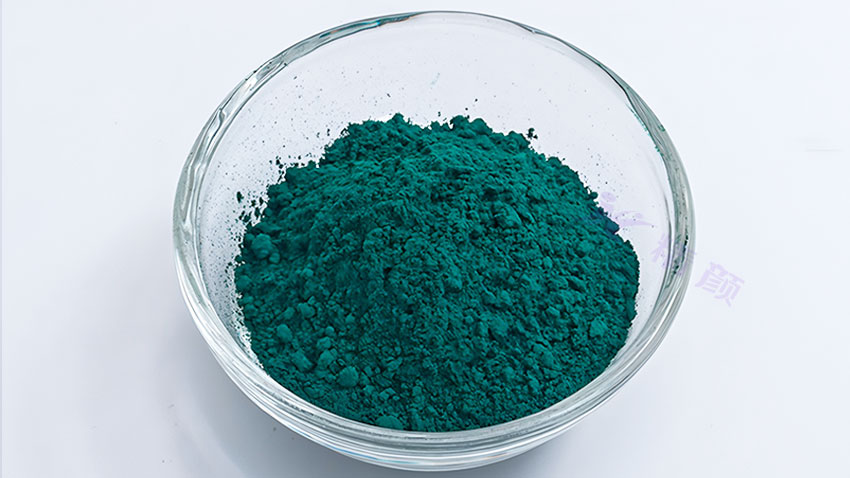 酞菁绿颜料色粉实拍图